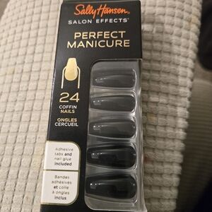 Sally Hansen black fake nails
